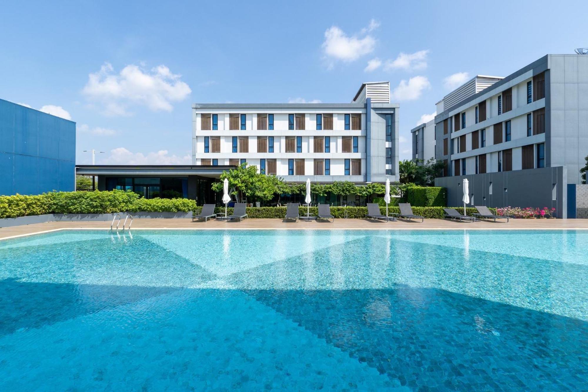 Blue Rabbit Hotel Csanthaburi Kültér fotó